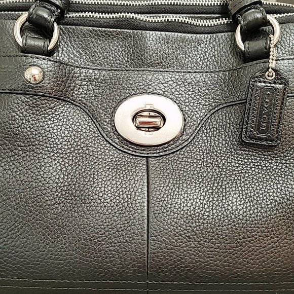 COACH leather black bowling bag - Picture 13 of 16